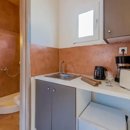公寓 Asante Group Homes *