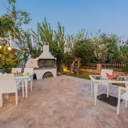 Asante Group Homes Διαμέρισμα *