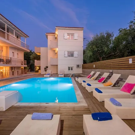Διαμέρισμα Asante Group Homes *