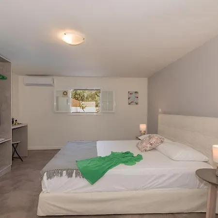 Asante Group Homes *