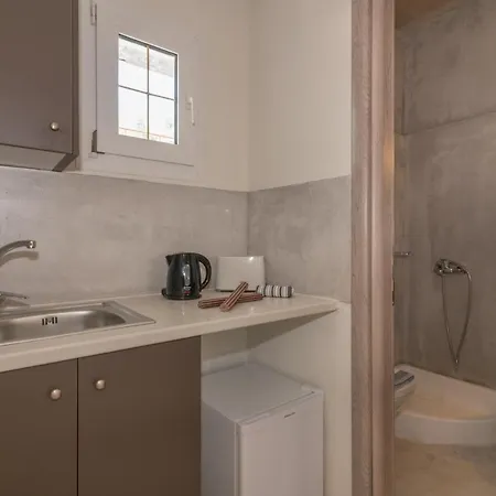 Apartment Asante Group Homes