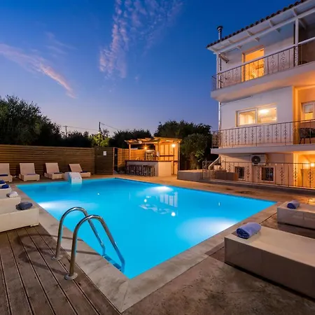 Asante Group Homes Apartman *